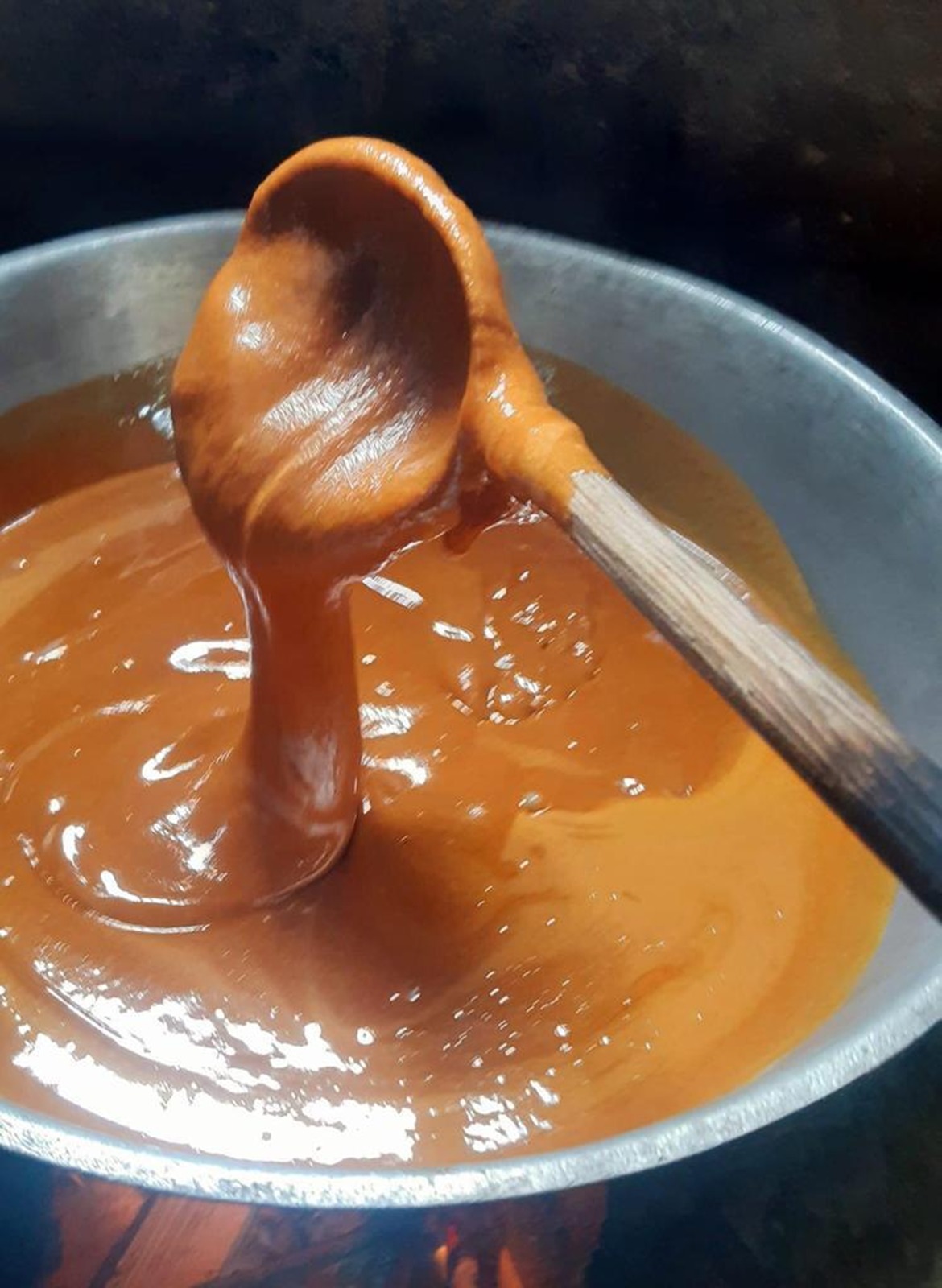 Taste of Sinharaja: Tea, Kithul Treacle & Local Food in Lankagama